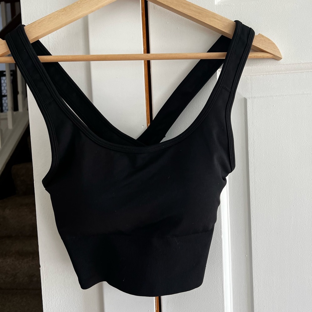 Sports bra